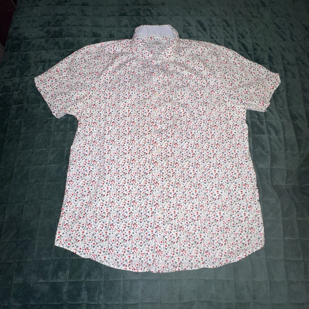 Ben Sherman Men's XL Beige Floral Short‎ Sleeve Button-Up